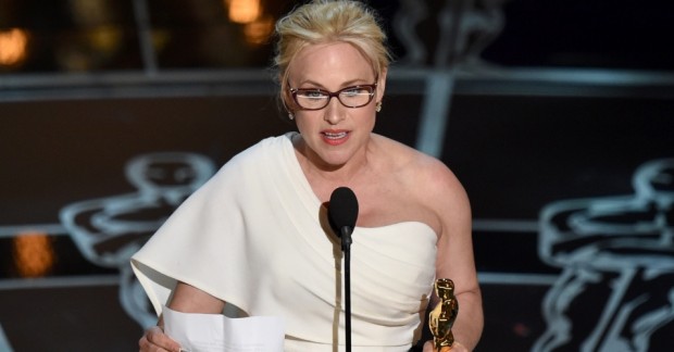 Patricia Arquette vence o Oscar de atriz coadjuvante