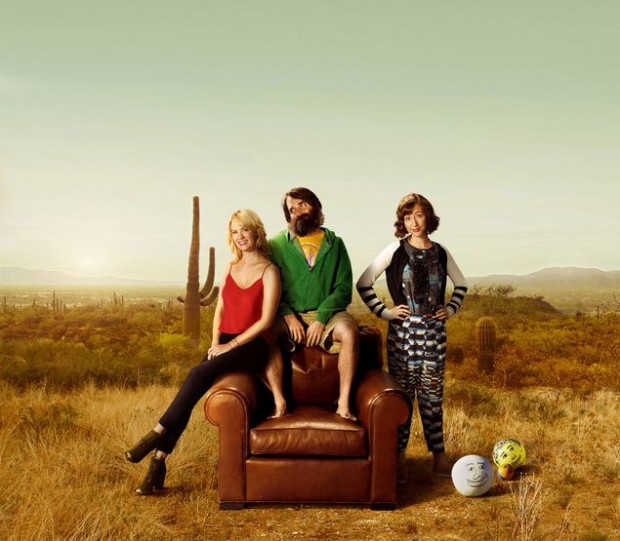 A série "O Último Cara da Terra", que estreou em março nos EUA e tem January Jones, a Betty Draper de "Mad Men", no elenco, passa a ser exibida no Brasil no dia 26 de julho, pelo FX. Na história, Phil Miller (Will Forte) leva uma vida normal até uma praga atingir o planeta e ele se tornar o último homem na Terra --e encontrar outra sobrevivente.(Divulgação)