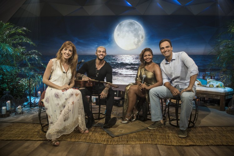 >> LUAU? O ‘Fantástico’ convidou duplas para se números musicais de verão, a partir de 22 de janeiro. Começa com  Lucas Lucco e Gaby Amarantos, que cantam ‘Palpite’ (Crédito: João Cotta/Divulgação) 